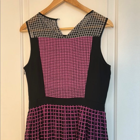 Halogen Grid Pattern Dress - Picture 9 of 12